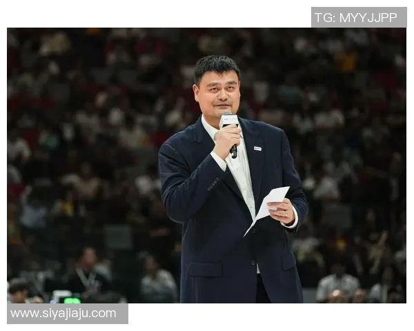 姚明亲自参与社区环保活动展现大明星的责任感与爱心