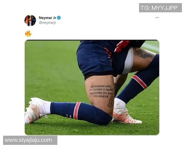 足球明星纹身艺术大赏探索个性与激情的完美结合 足球明星纹身艺术大赏探索个性与激情的完美结合