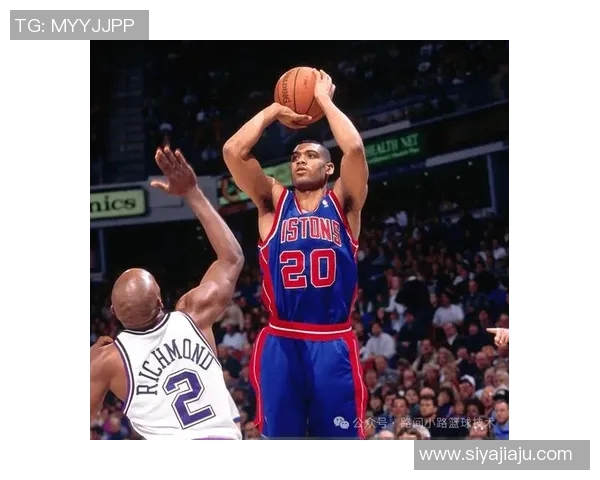 篮球明星斯的传奇之路与他对年轻球员的影响与启示